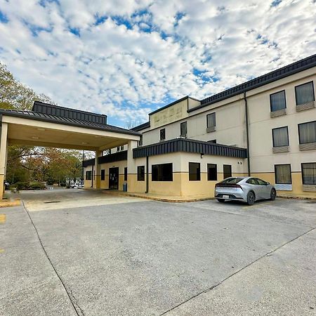 Oyo Hotel Rome West Ga Екстер'єр фото