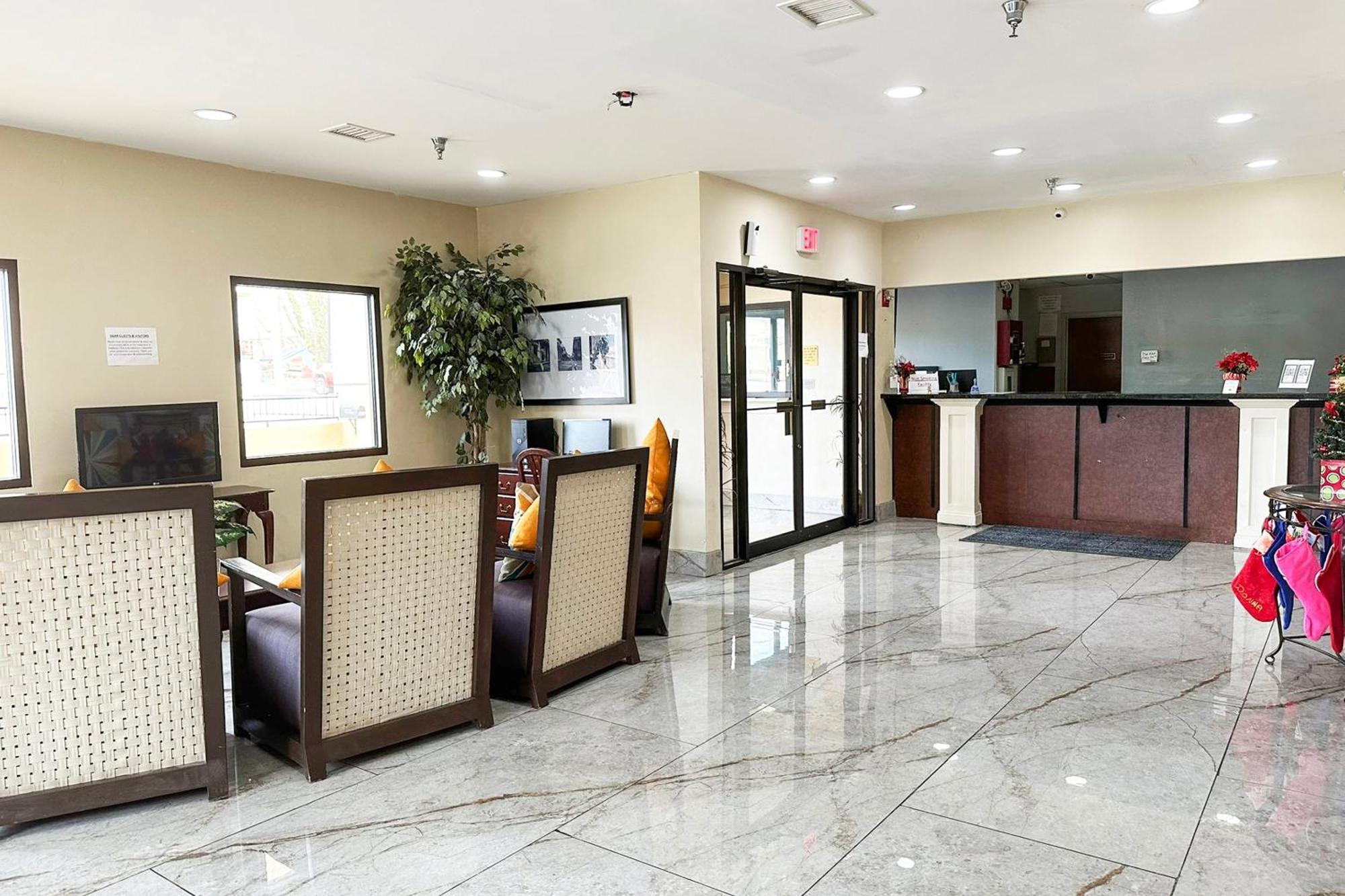 Oyo Hotel Rome West Ga Екстер'єр фото