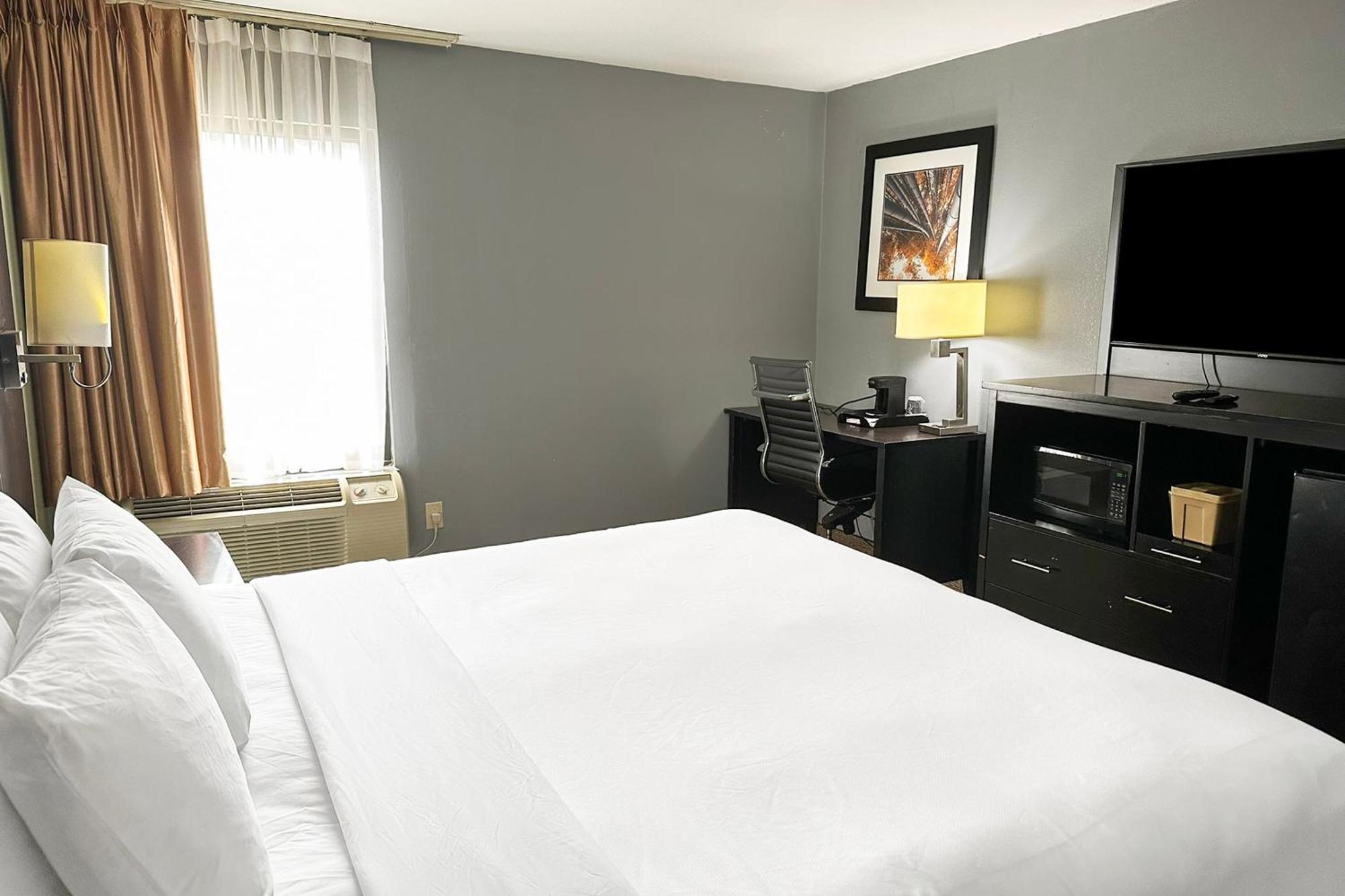 Oyo Hotel Rome West Ga Екстер'єр фото