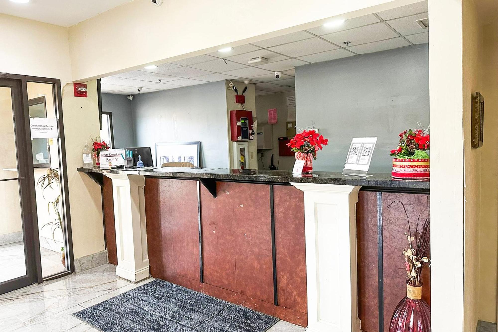 Oyo Hotel Rome West Ga Екстер'єр фото